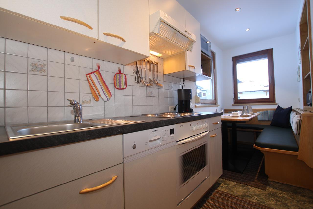 Gaestehaus Alpina Sankt Anton am Arlberg Ngoại thất bức ảnh