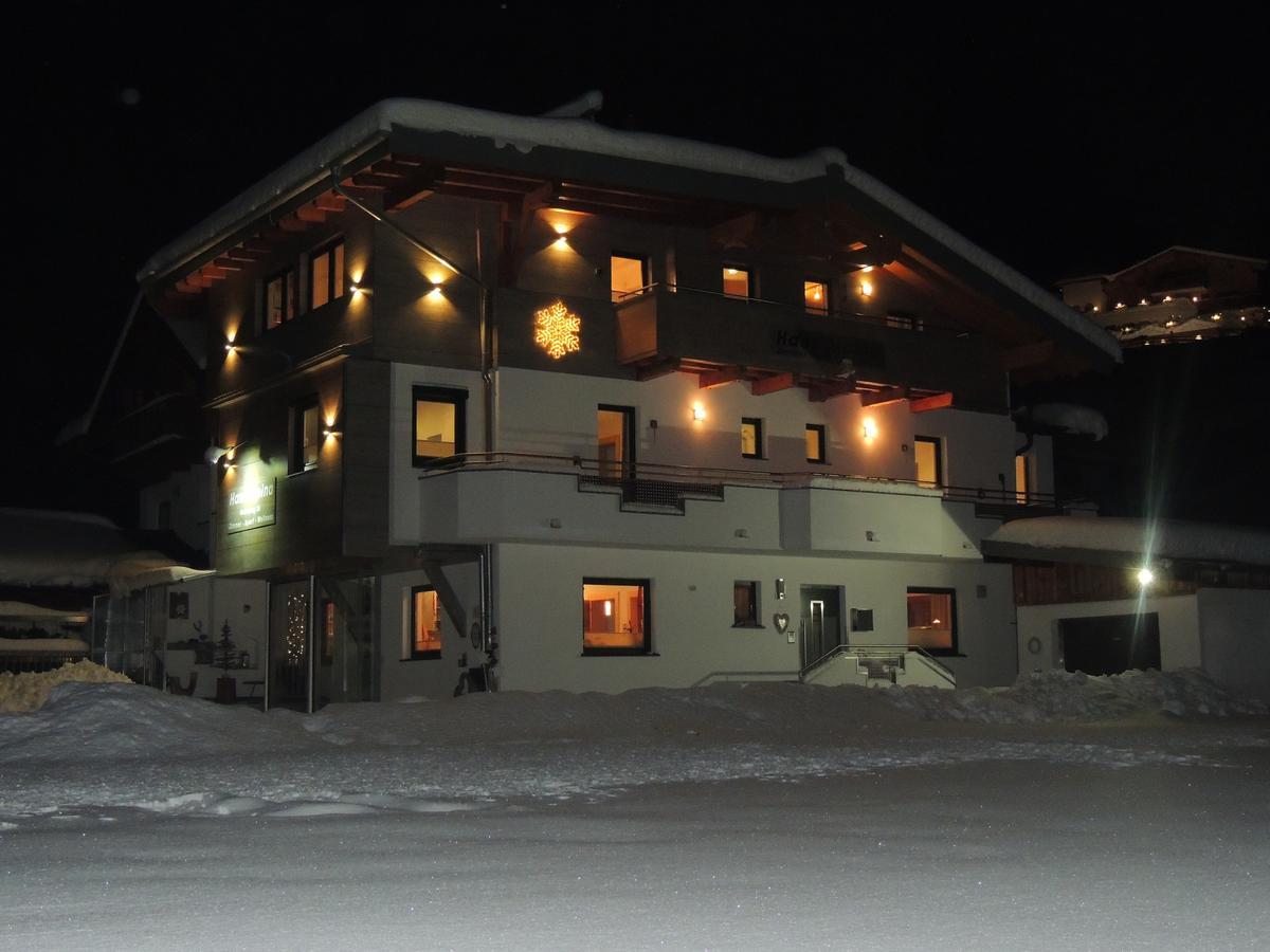 Gaestehaus Alpina Sankt Anton am Arlberg Ngoại thất bức ảnh