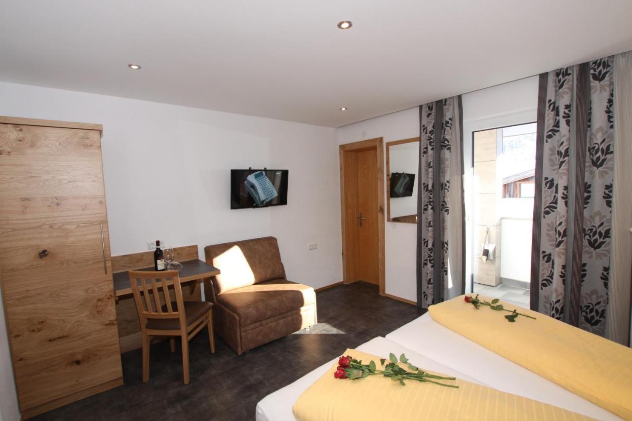 Gaestehaus Alpina Sankt Anton am Arlberg Ngoại thất bức ảnh